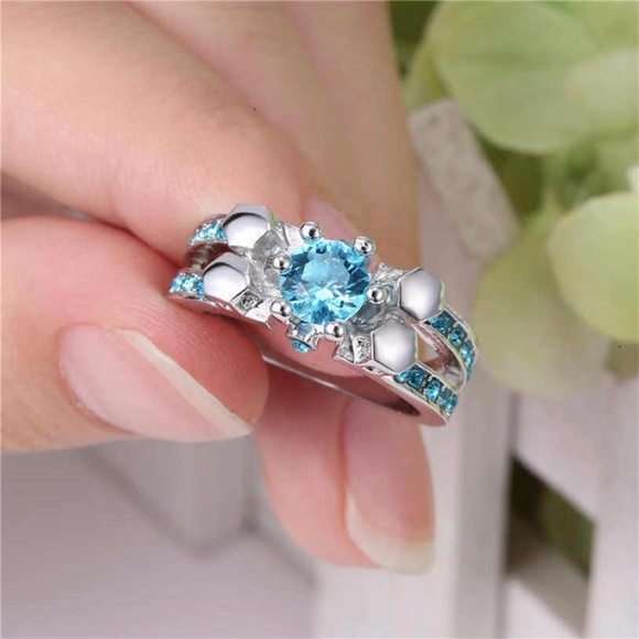 Jewelry - (SOLD-m) Aquamarine 18K White Gold Filled Ring